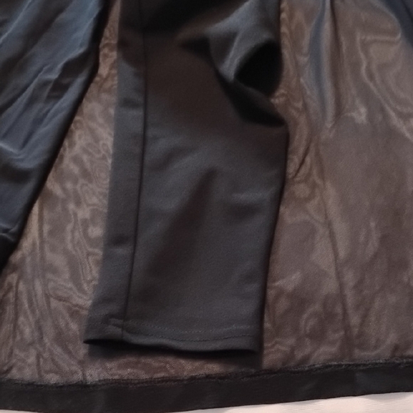 Fashion Nova Woman's Black One Sleeve Belted Mesh Jumpsuit, Size M - Picture 4 of 13